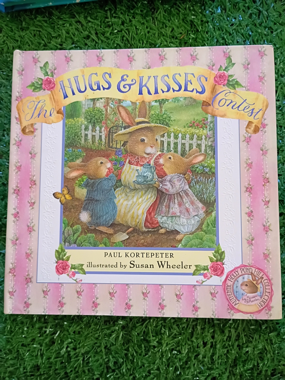 Hugs & Kisses Contest Kids Book - Pink